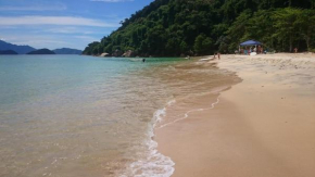 Apartamento com churrasqueira ar condicionado na Praia Grande Ubatuba